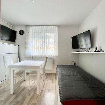 Apartment Z&R ลูบลิยานา ภายนอก รูปภาพ